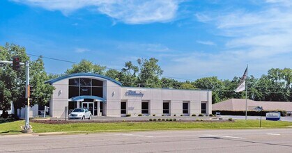 801 Lincoln Hwy, Fairview Heights, IL for lease Building Photo- Image 1 of 4