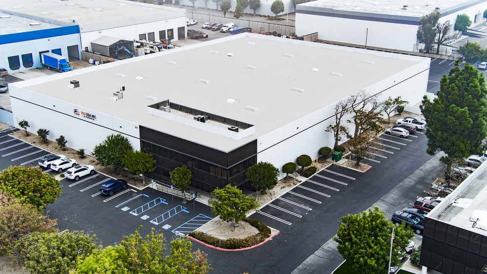 601 S Dupont Ave, Ontario, CA for sale - Building Photo - Image 2 of 20