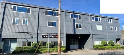 270-282 E 1st Ave, Vancouver, BC for lease Building Photo- Image 2 of 4