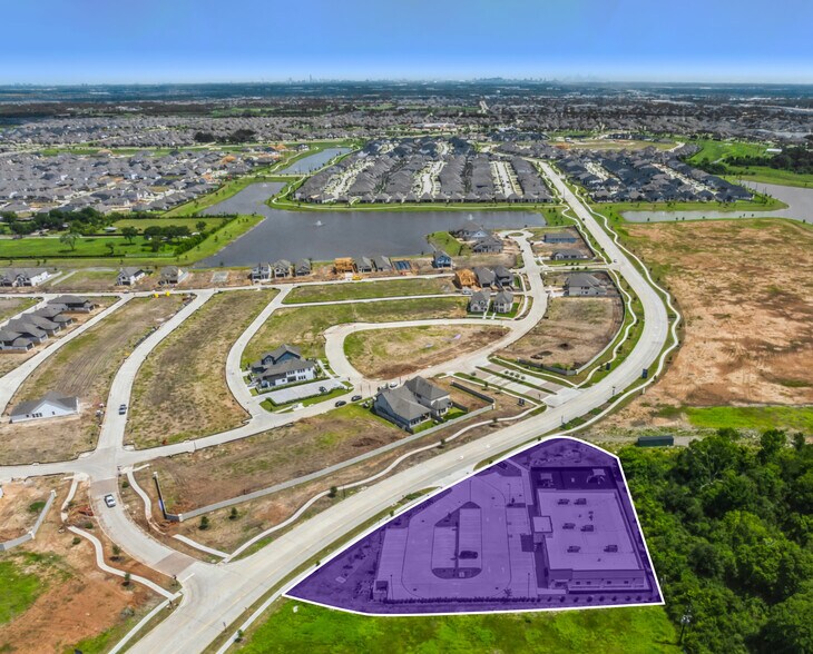 5521 Orchard Park Ln, Manvel, TX à vendre - Photo du bâtiment - Image 2 de 7