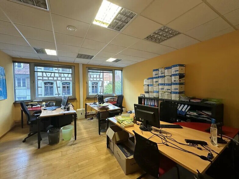 Office in Strasbourg for sale - Interior Photo - Image 2 of 11