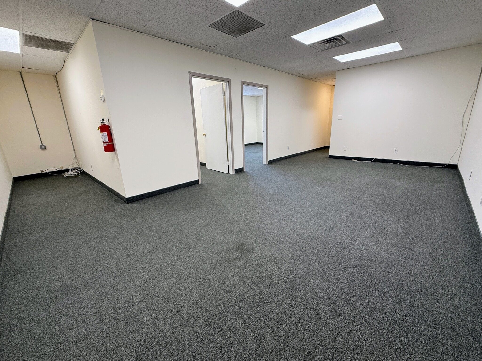 190-210 Sylvan Ave, Englewood Cliffs, NJ for lease Interior Photo- Image 1 of 5