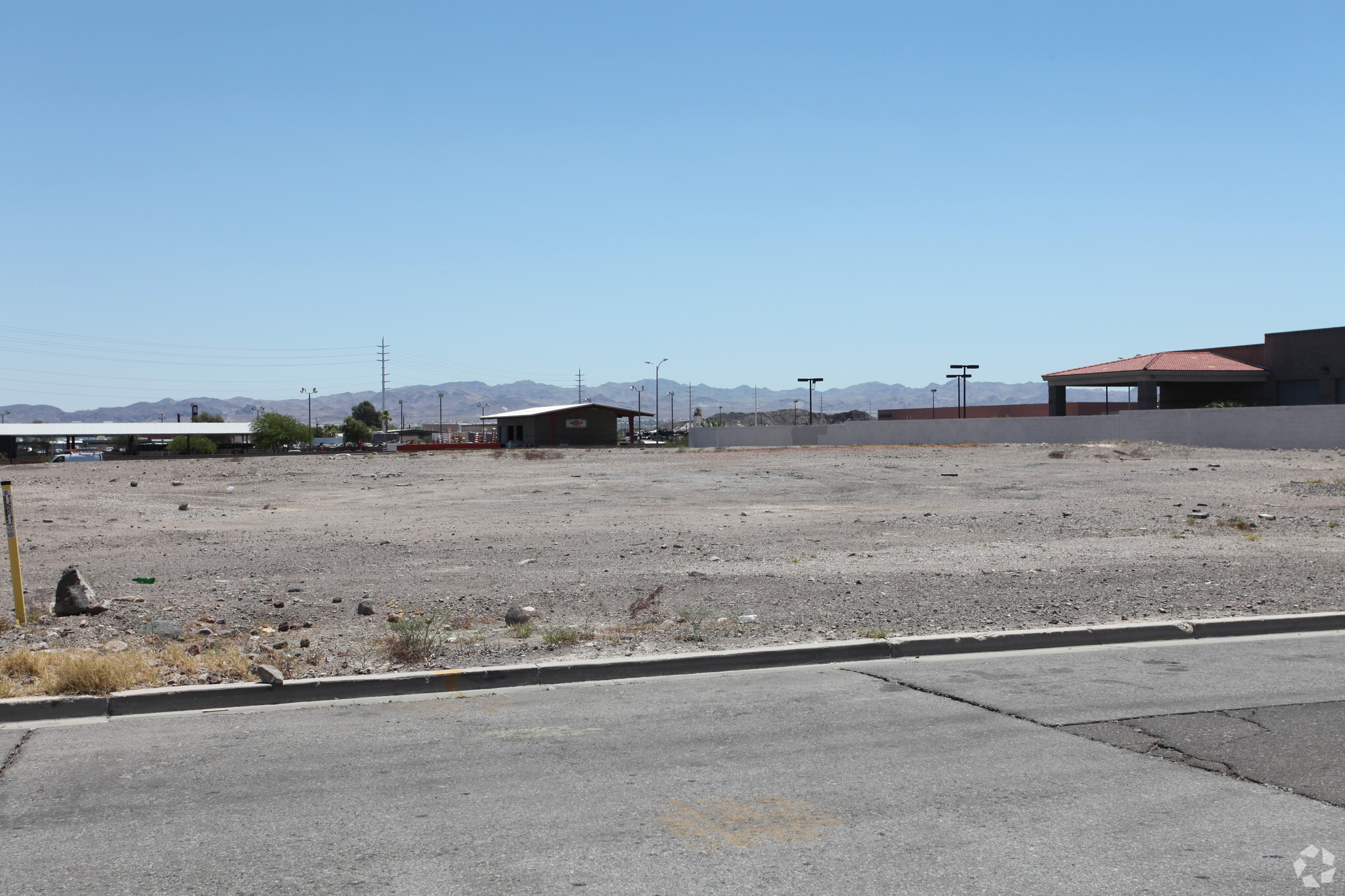 N Gibson Rd, Henderson, NV for sale Primary Photo- Image 1 of 1