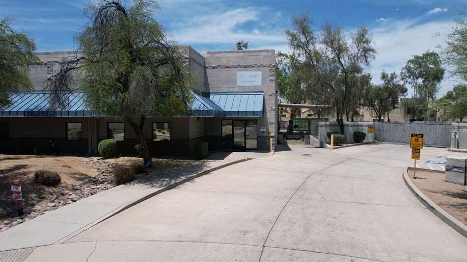 5740 W Oakland St, Chandler, AZ à vendre - Photo du bâtiment - Image 2 de 9