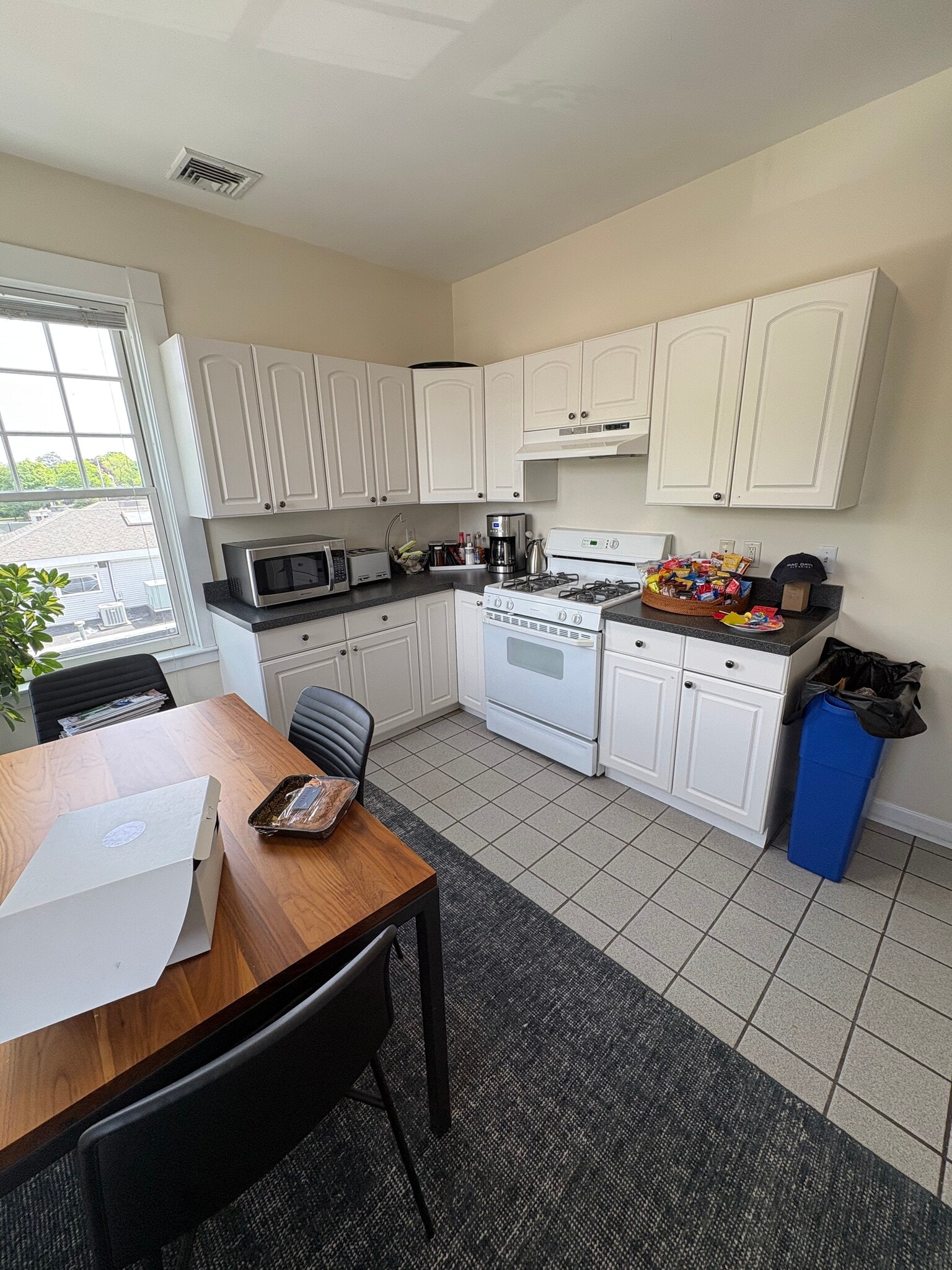 269 Washington St, Wellesley, MA for lease Building Photo- Image 1 of 5