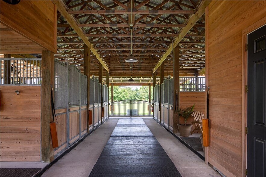 10910 Ruden Rd, North Fort Myers, FL à vendre - Photo intérieure - Image 2 de 53