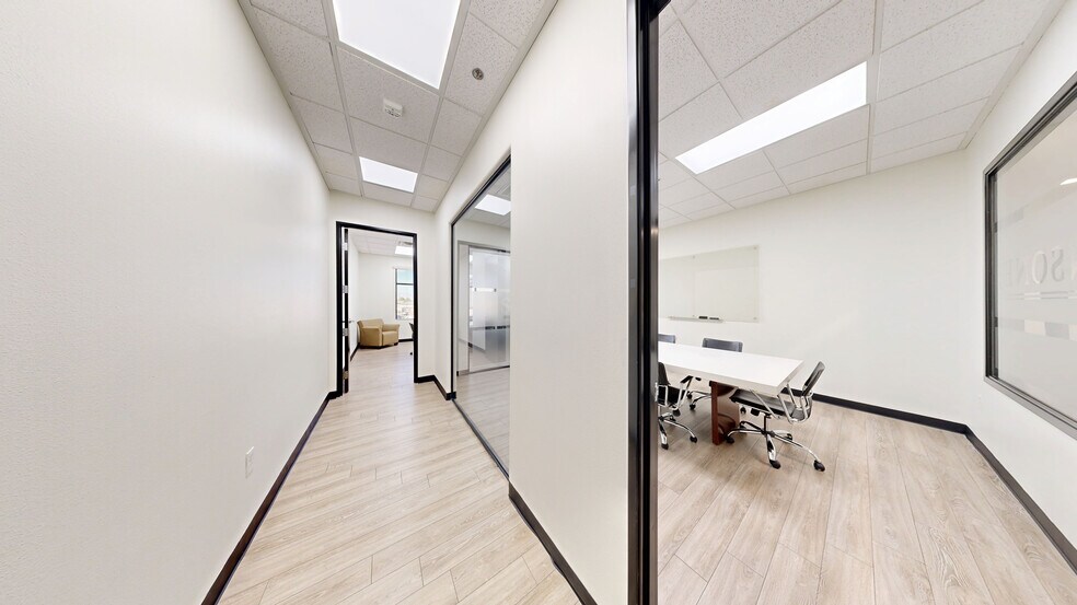 9480 S Eastern Ave, Las Vegas, NV à louer - Numérisation 3D de Matterport - Image 2 de 16