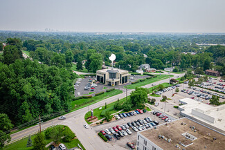 Plus de détails pour 1700 Old Bluegrass Ave, Louisville, KY - Bureau à louer