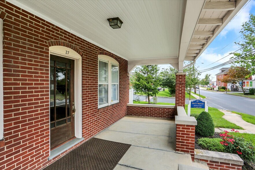 27 S 34th St, Camp Hill, PA for lease - Building Photo - Image 2 of 35