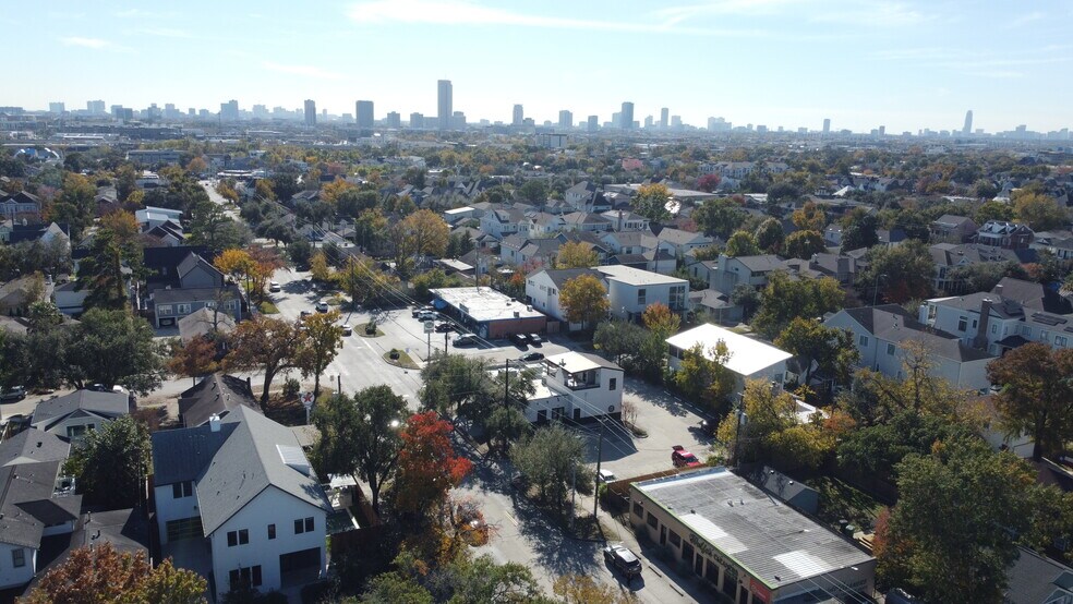 801 Studewood St, Houston, TX à louer - Photo du bâtiment - Image 3 de 36