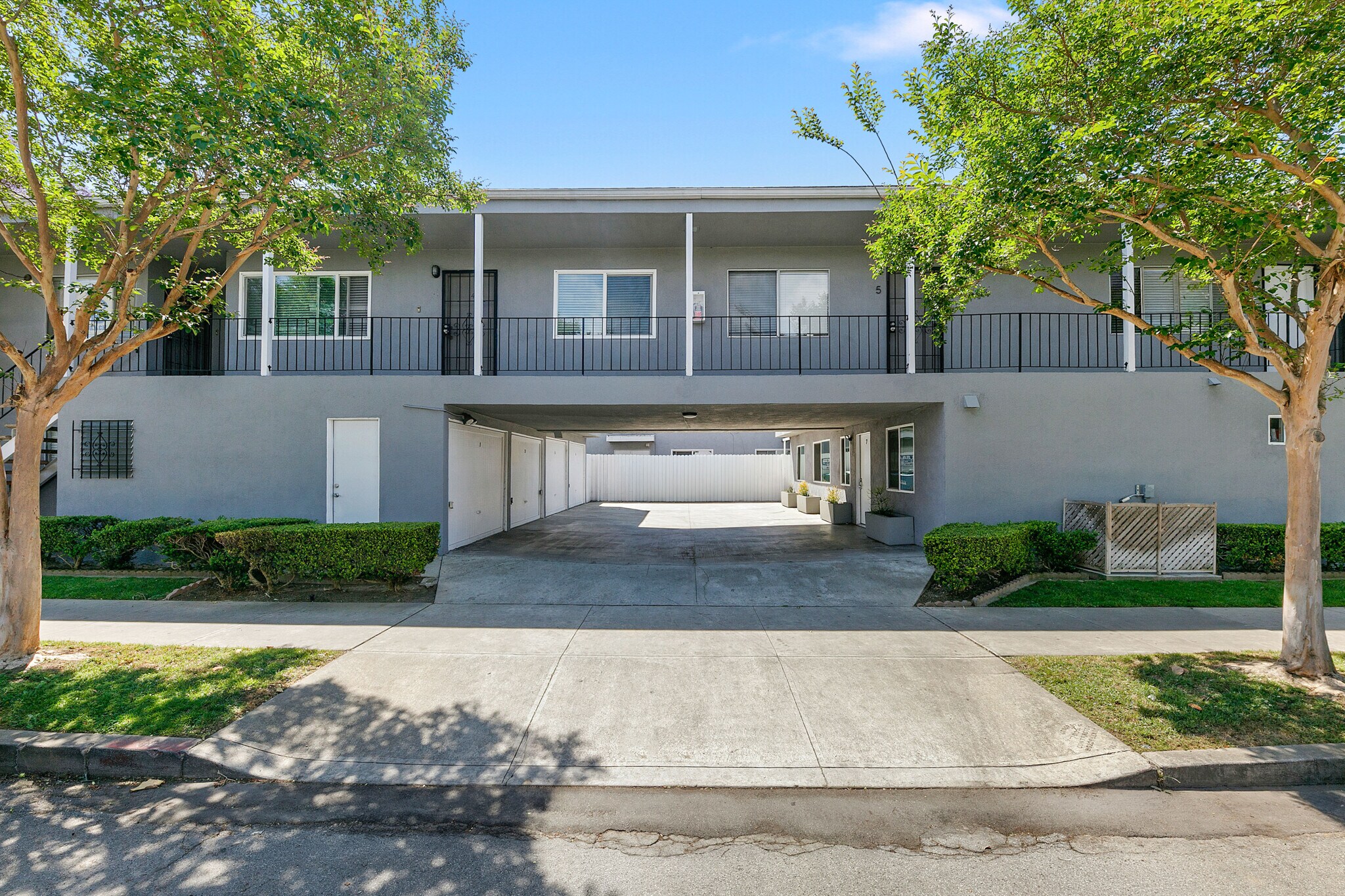 539 Coronado Ave, Long Beach, CA à vendre Photo principale- Image 1 de 27