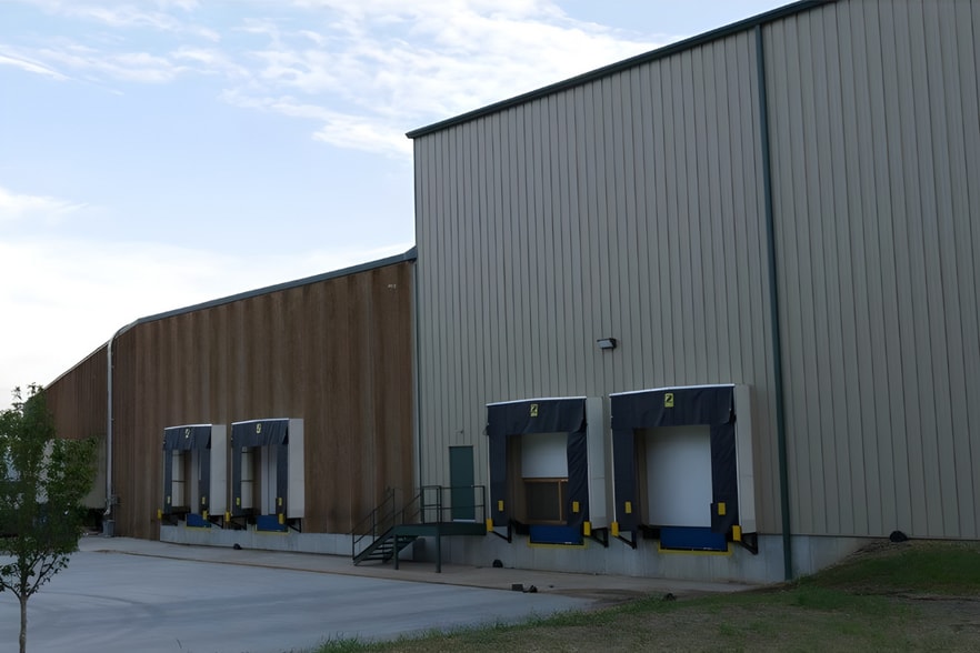 12927 Gravois Rd, Sunset Hills, MO for sale - Building Photo - Image 2 of 6