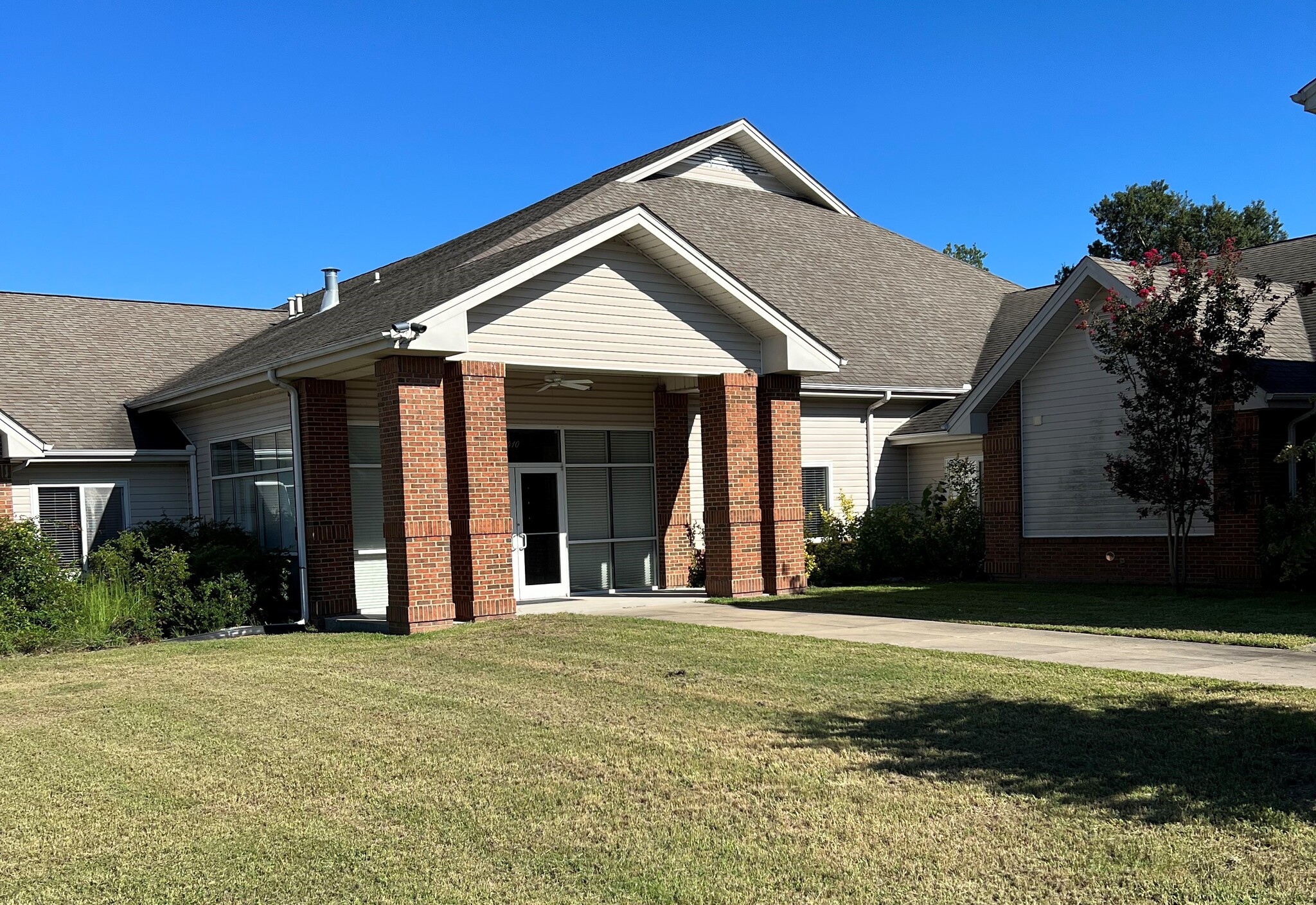 410 S Avalon St, West Memphis, AR for sale Primary Photo- Image 1 of 1