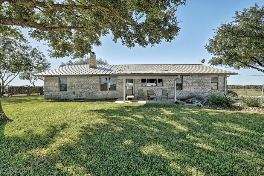 9806 Schmidt Ln, Manor, TX for sale - Building Photo - Image 3 of 14