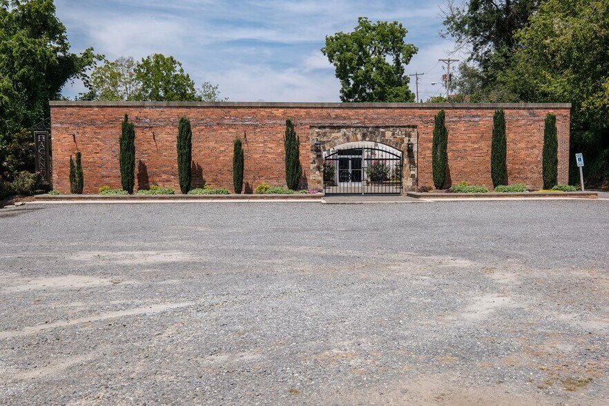 11 Railroad St, Murphy, NC for sale - Building Photo - Image 3 of 48