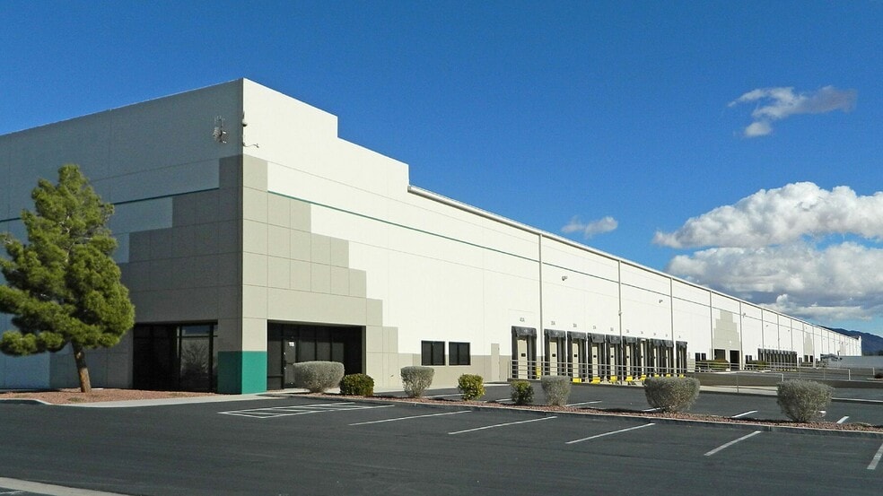 2875 N Lamb Blvd, Las Vegas, NV for lease - Building Photo - Image 1 of 11