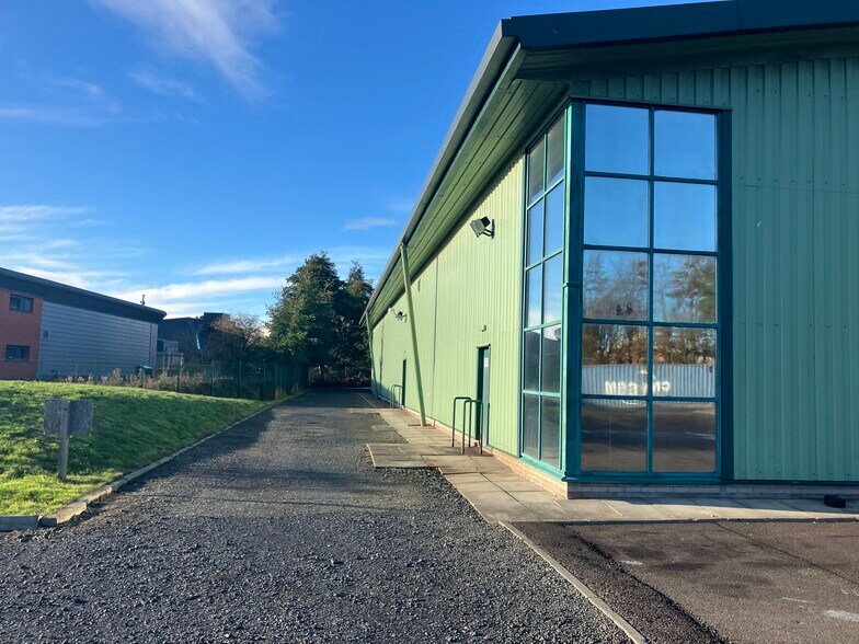 Pitreavie Cres, Dunfermline à louer - Photo du bâtiment - Image 3 de 11