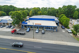 West Durham Retail Flex Building - Entrepôt