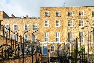 237 Hackney Rd, Londres à louer Photo du bâtiment- Image 1 de 4