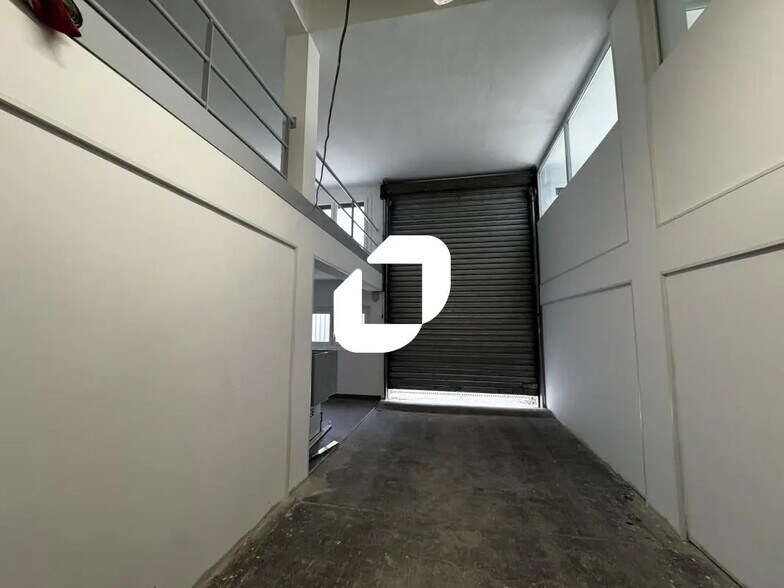 Flex dans Grenoble à louer - Photo intérieure - Image 2 de 10