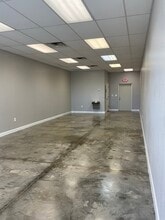 24901 Sandhill Blvd, Punta Gorda, FL for lease Interior Photo- Image 1 of 2