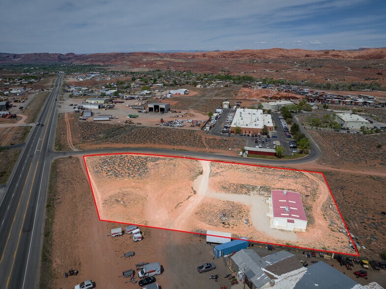2302 Resource Blvd, Moab, UT à vendre - Photo du bâtiment - Image 3 de 32