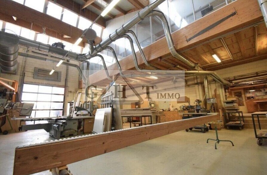 Industrial in Vitry Sur Seine for sale - Interior Photo - Image 3 of 10
