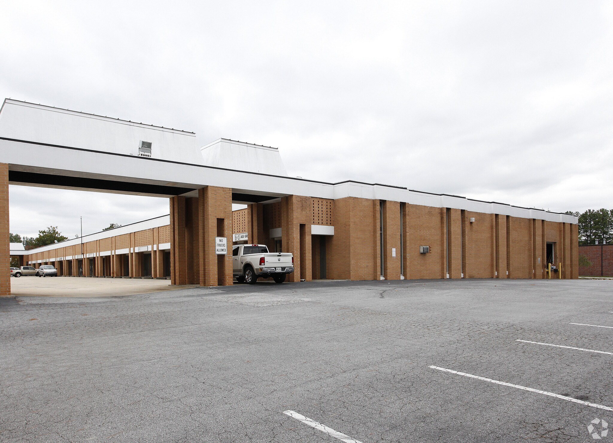 4445 Commerce Dr SW, Atlanta, GA à louer Photo principale- Image 1 de 5