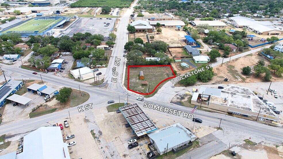 0.48± AC on Somerset rd, Somerset, TX à vendre - Photo du bâtiment - Image 2 de 25