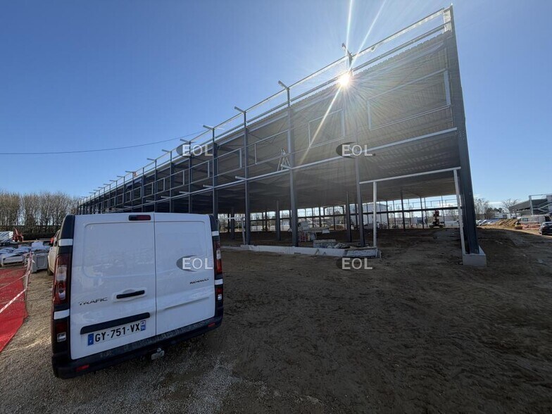 Flex dans Villejust à louer - Photo de construction - Image 2 de 2