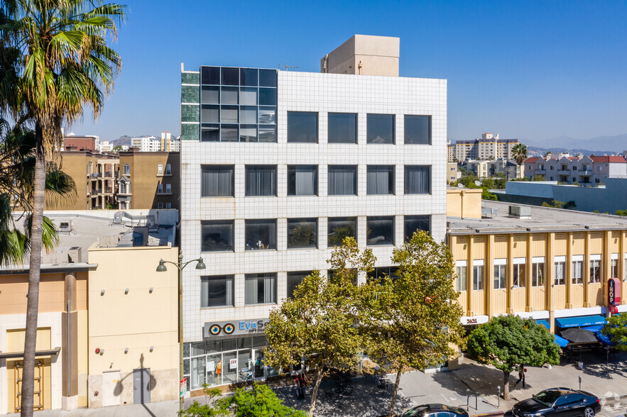 5657 Wilshire Blvd, Los Angeles, CA for lease - Building Photo - Image 2 of 4