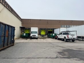 6600 New Venture Gear Dr, East Syracuse, NY for lease Building Photo- Image 2 of 6