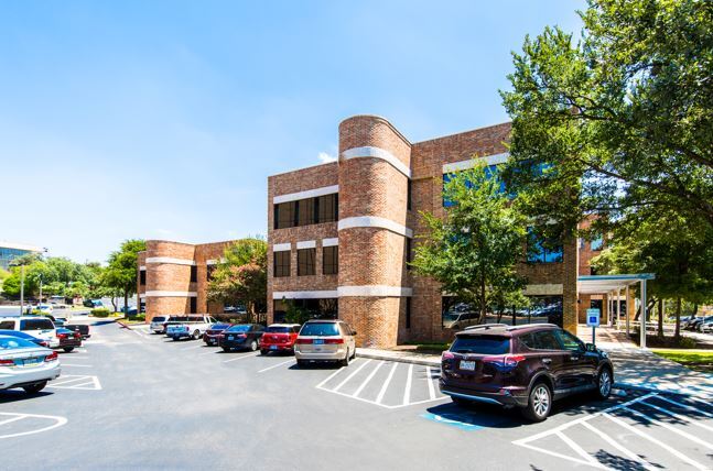 5410 Fredericksburg Rd, San Antonio, TX à louer - Photo du bâtiment - Image 2 de 8