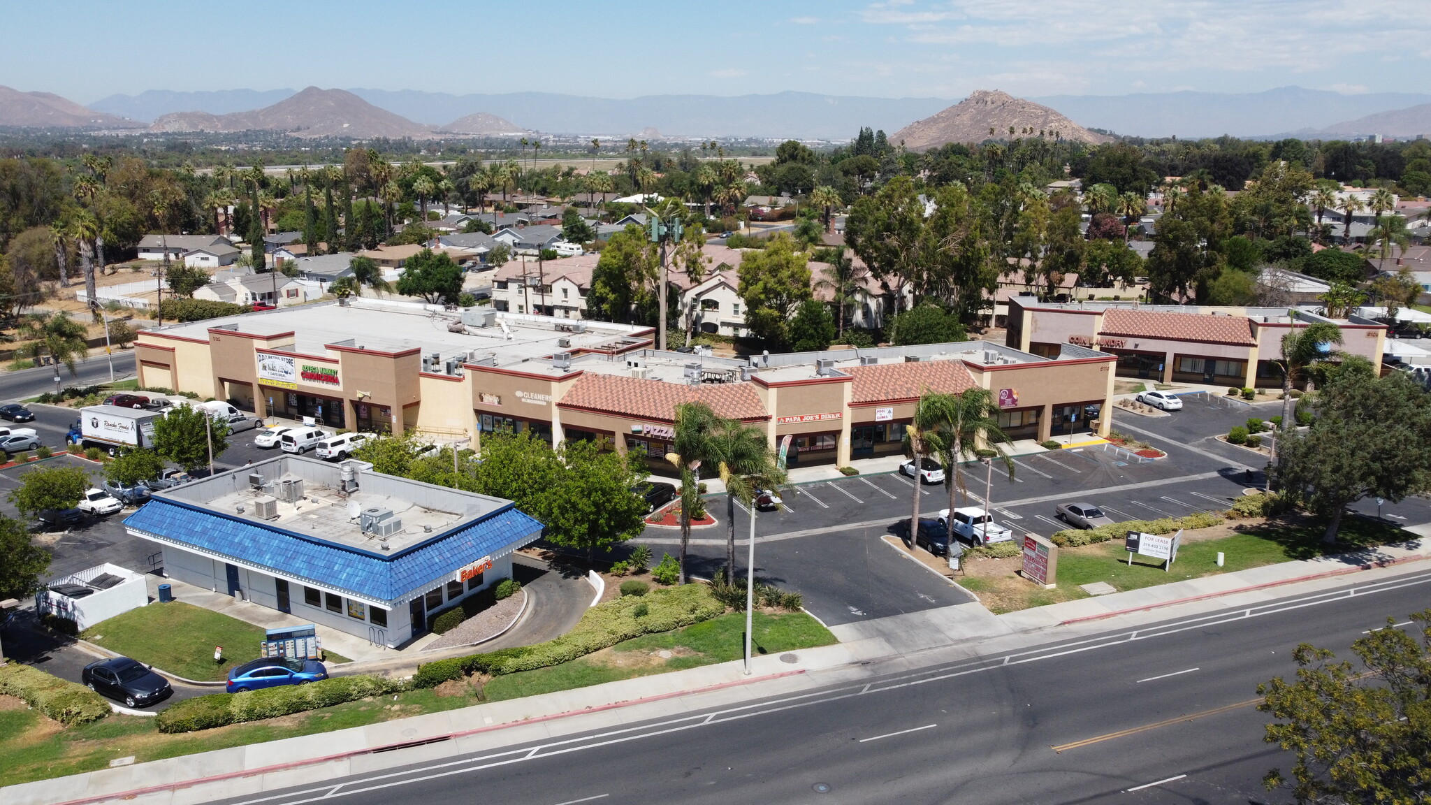 5105-5145 Jurupa Ave, Riverside, CA à vendre Photo du bâtiment- Image 1 de 1