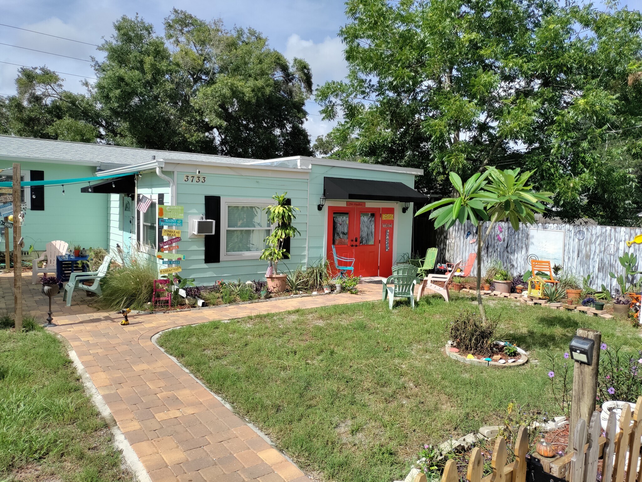 3733 38th Ave N, Saint Petersburg, FL for sale Primary Photo- Image 1 of 9