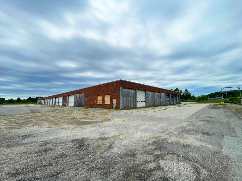 7 Manson Libby Rd, Scarborough, ME à vendre - Photo du bâtiment - Image 3 de 4