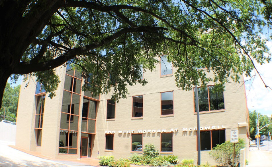 200 W Morgan St, Raleigh, NC à louer - Photo du bâtiment - Image 2 de 2