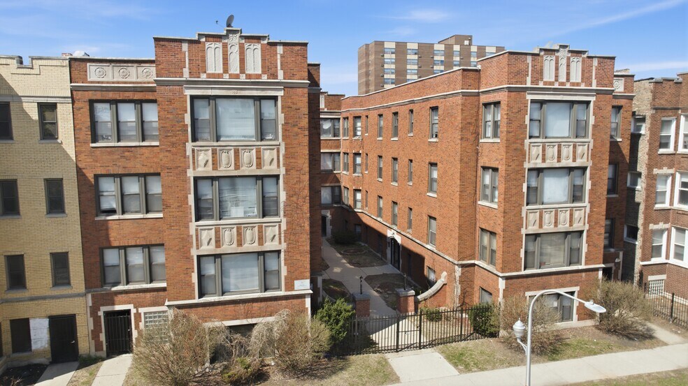 6734 S East End Ave, Chicago, IL à vendre - Photo du bâtiment - Image 2 de 6