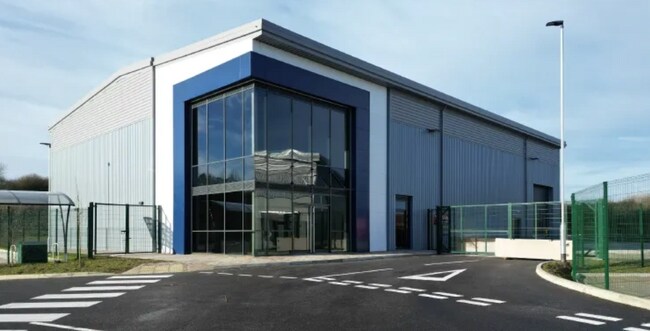 Plus de détails pour Westfield Rd, Leighton Buzzard - Industriel à louer