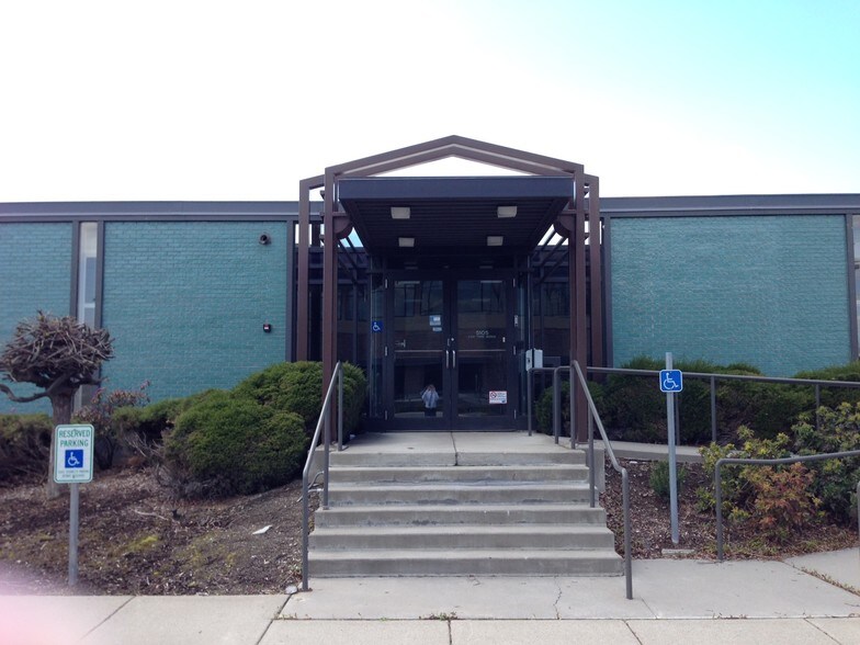 5105 E 3rd Ave, Spokane, WA à louer - Photo du bâtiment - Image 2 de 2