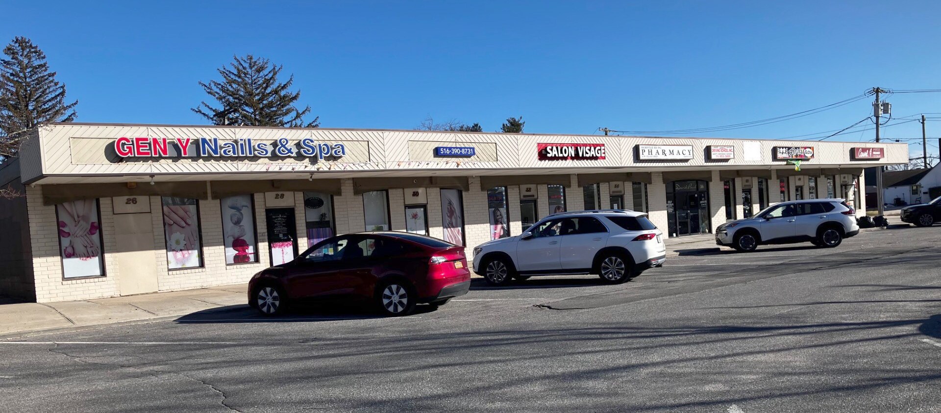 26-42 W Village Green Ave, Hicksville, NY for lease Primary Photo- Image 1 of 17
