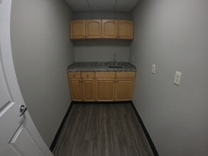 1530 Kingsley Ave, Orange Park, FL for lease Interior Photo- Image 1 of 14