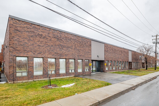 More details for 10300 Av Ryan, Dorval, QC - Industrial for Lease