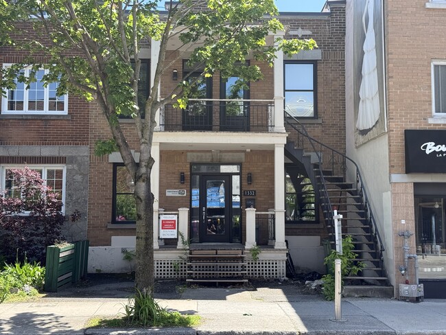 More details for 1334 Rue Beaubien E, Montréal, QC - Office for Sale