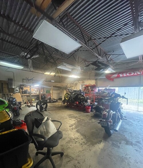 1800-1812 SW 7th Ave, Pompano Beach, FL à vendre - Photo du bâtiment - Image 3 de 11