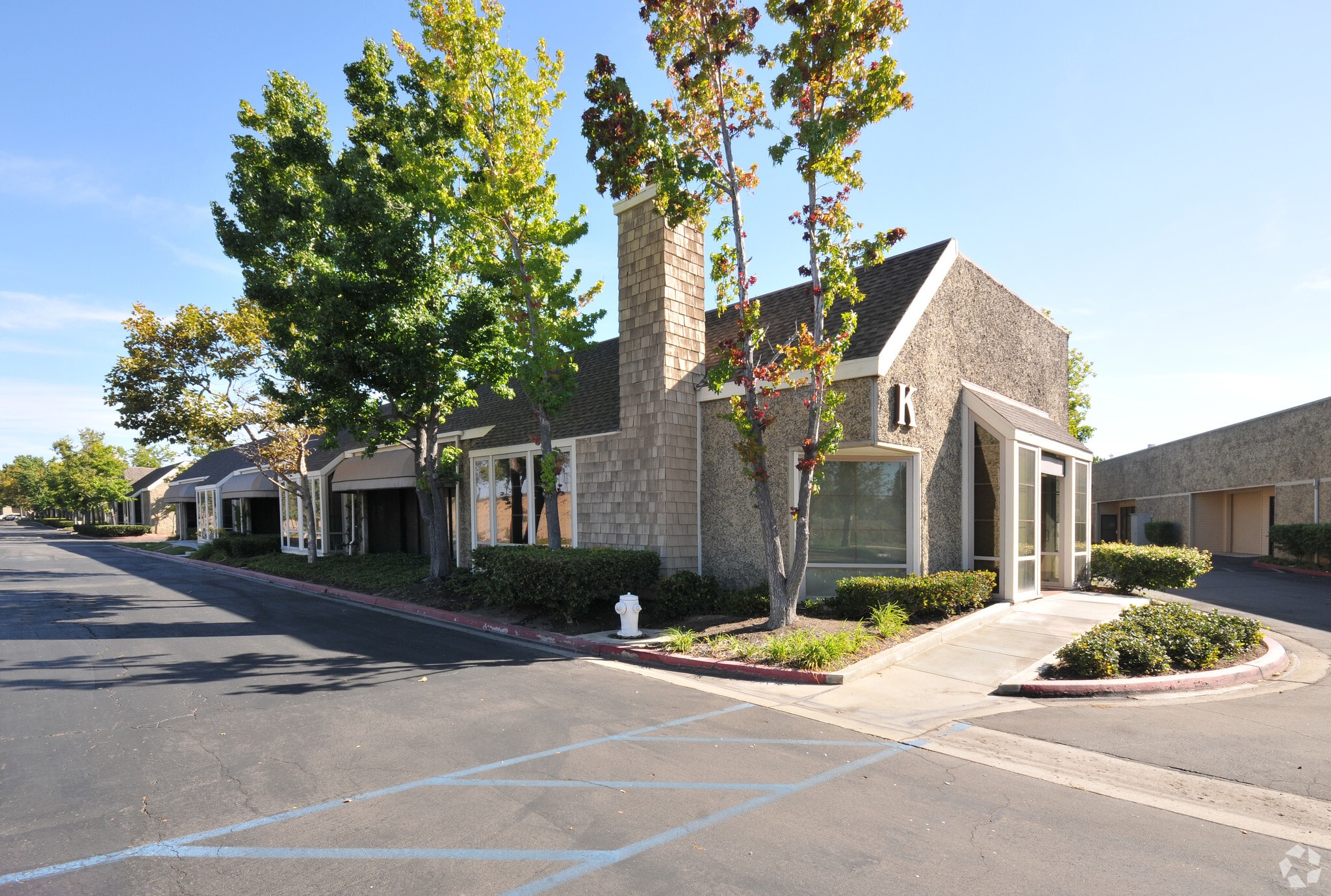 151 Kalmus Dr, Costa Mesa, CA for lease Primary Photo- Image 1 of 5