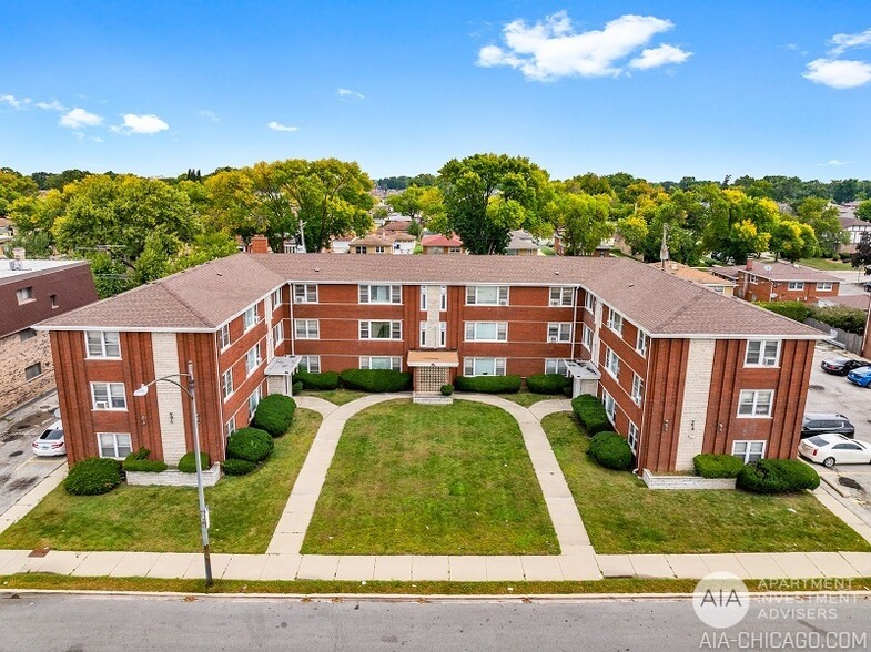 2716 W 87th St, Chicago, IL for sale - Building Photo - Image 1 of 2