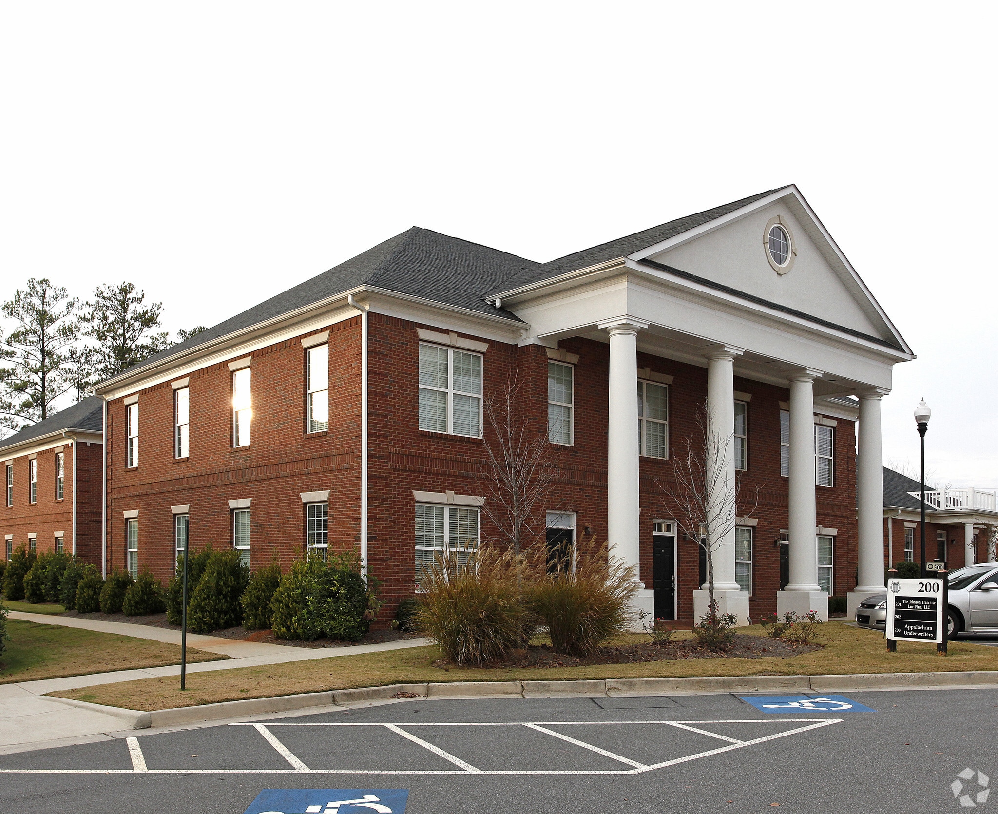 3440 Blue Springs Rd, Kennesaw, GA for lease Primary Photo- Image 1 of 7