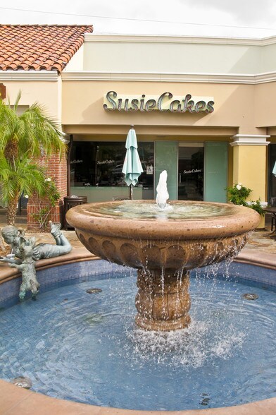 23631-23697 Calabasas Rd, Calabasas, CA à louer - Photo du bâtiment - Image 2 de 3