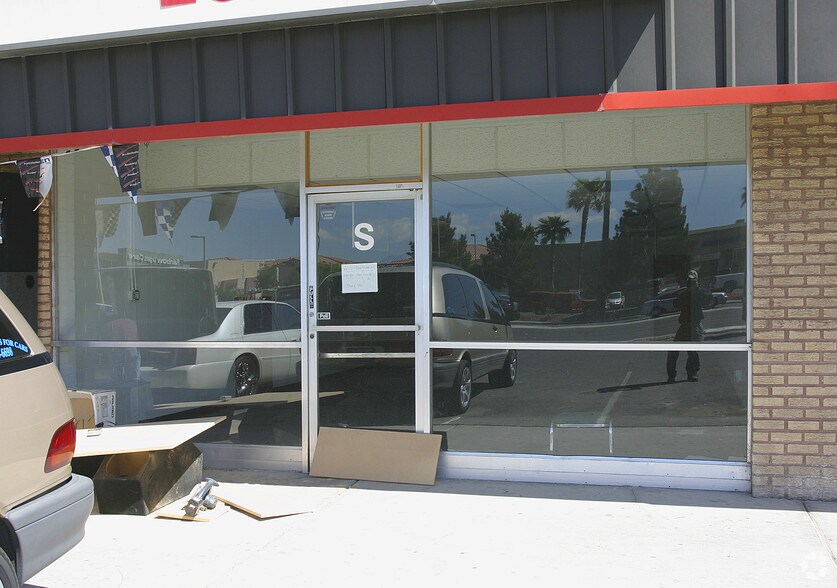 1000 N Nellis Blvd, Las Vegas, NV à vendre - Photo du bâtiment - Image 3 de 6